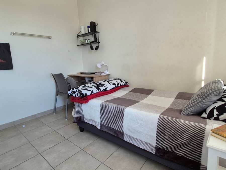 3 Bedroom Property for Sale in Stellendale Western Cape